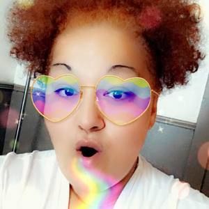 Meet your Posher, Monica